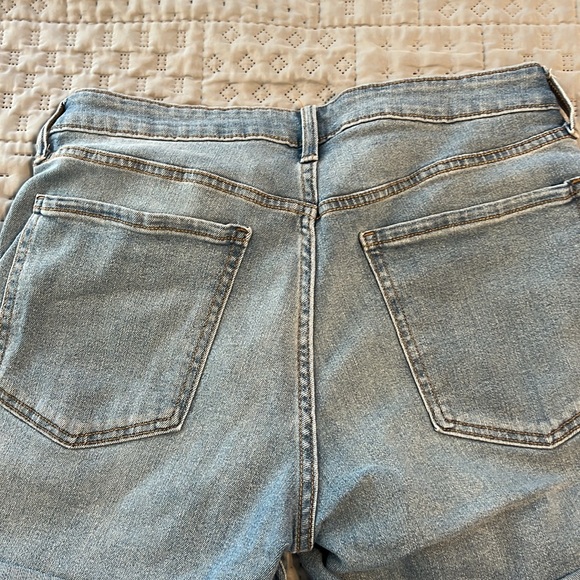 Shorts - Picture 4 of 4